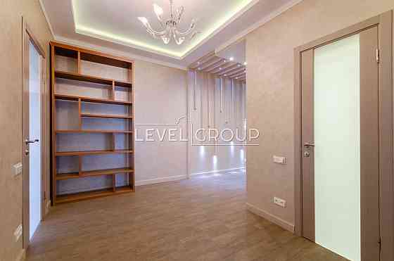 Продаж 2 кімн. кв. ЖК Британський квартал, 55 м2, ТЦ Республіка,ремонт Киев