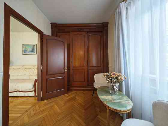 Очень красивая 2-комн. квартира с видом на море, парк Шевченко Одеса