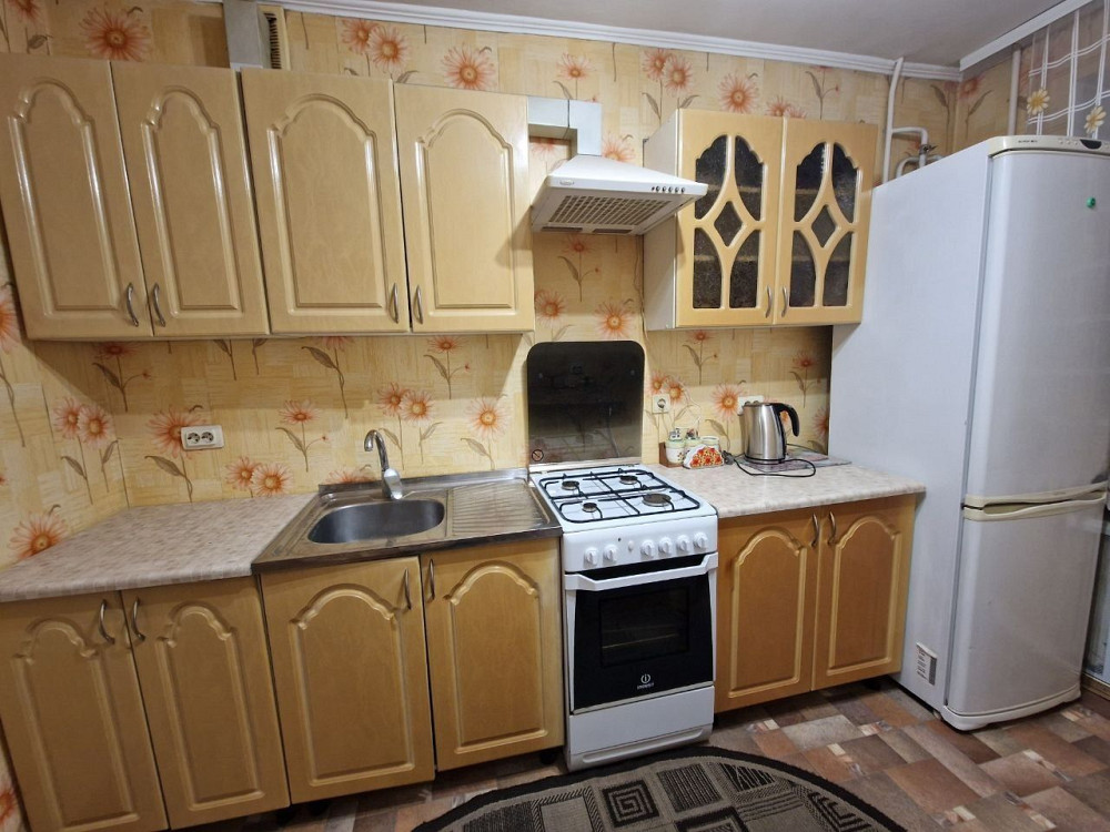 Здається 1-к. квартира вул. Скальда (Комарова) Черновцы - изображение 1