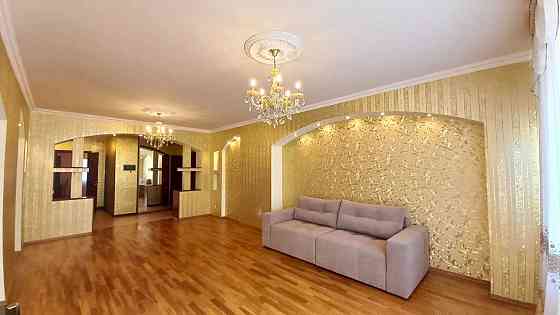 Оренда 3к квартира Метро Лівобережна - 3 хв. Вул. Раїси Окіпної 4 Киев