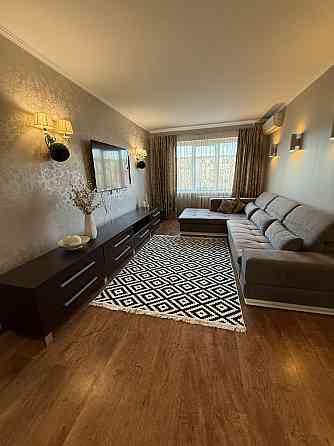 Сдам або продам свою квартиру на Дзержинці ! 3 кімнати все включено Кривий Ріг