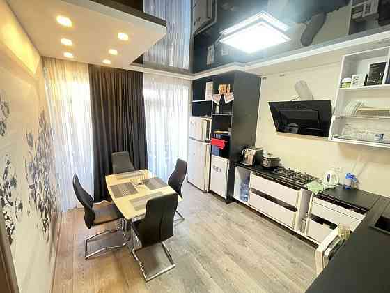 ЖК «Ліпінка», 2х кімн. квартира з двориком. Киев