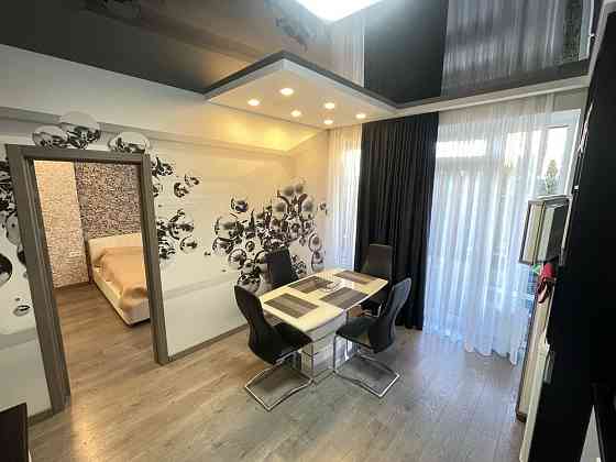 ЖК «Ліпінка», 2х кімн. квартира з двориком. Киев