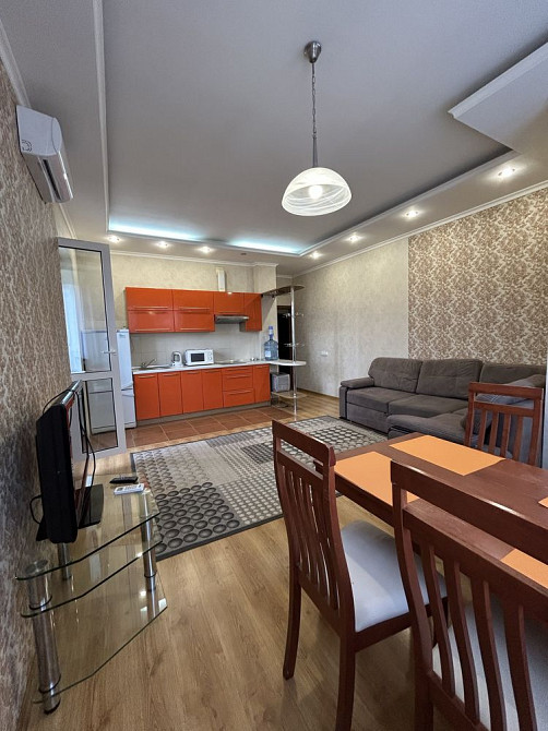 Оренда евро 2-кімн квартири в  ЖК Botanic Towers (ст. М «Університет») Киев - изображение 2