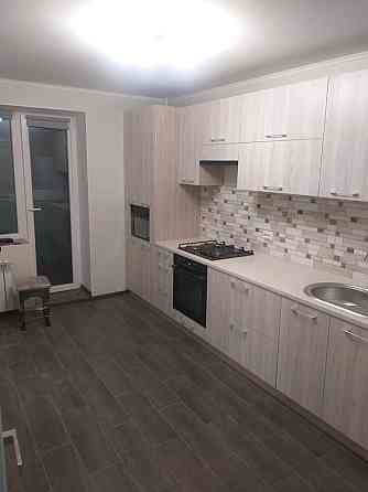 Центр 1 кімнатна квартира в новому будинку з автономним газовим опален Полтава