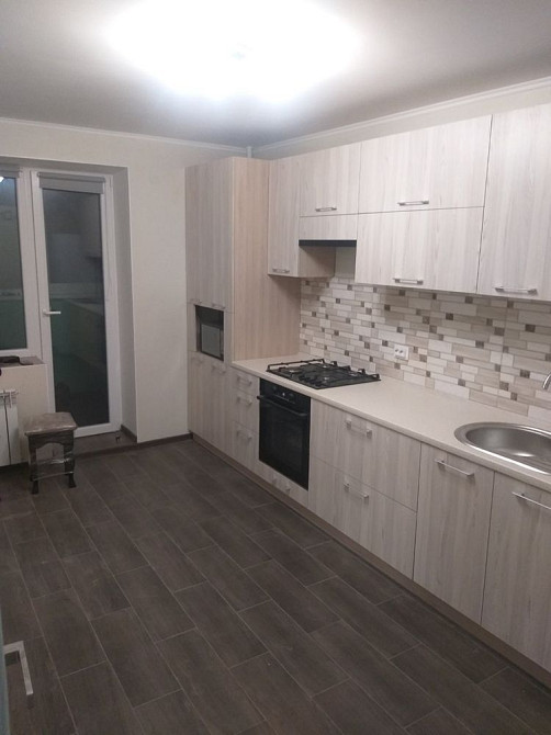 Центр 1 кімнатна квартира в новому будинку з автономним газовим опален Полтава - изображение 1