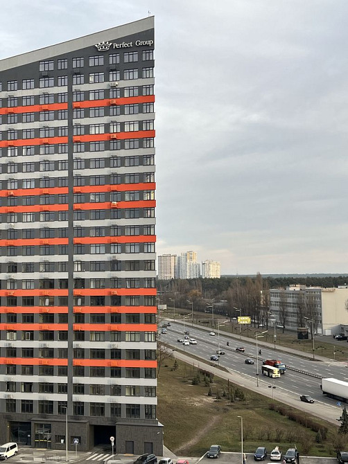 Однокімнатна смарт-квартира біля метро Вирлиця Киев - изображение 6