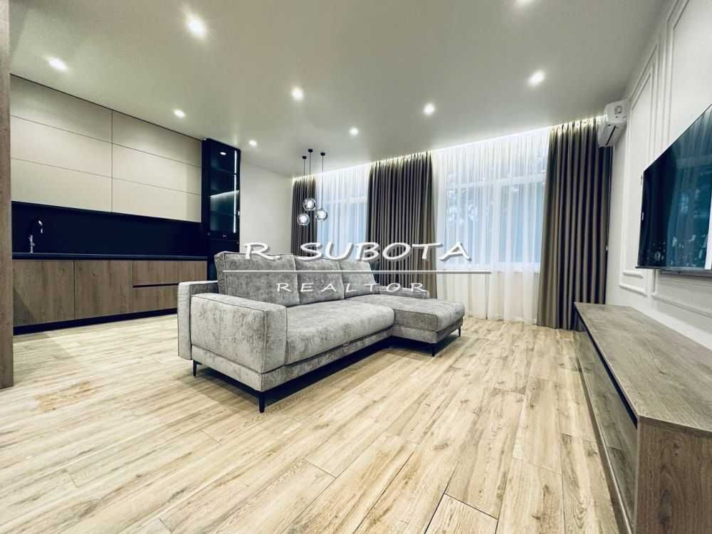 2.к. студия ЖК Комфорт Сити 90м2 Новострой Паркинг Центр Дніпро - зображення 1