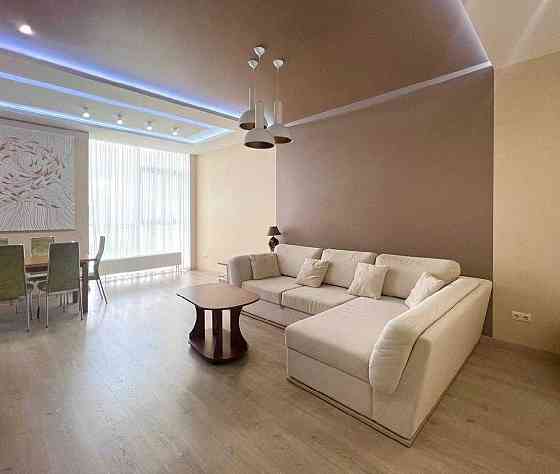 Продам видовую квартиру! "Жемчужина 8".Французский. Кадорр..Аркадия Одеса