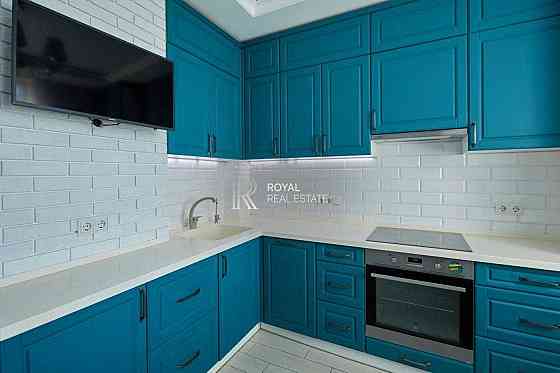 Продаж квартири Дарницький Олени Пчілки 70м 2 санвузли Киев