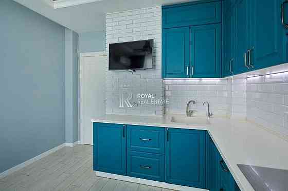 Продаж квартири Дарницький Олени Пчілки 70м 2 санвузли Киев