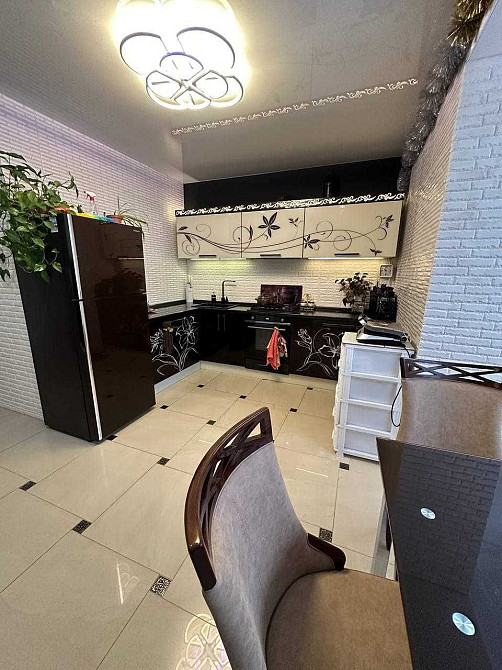 Продам 3-кімнатну квартиру в новому цегляному будинку на Черемушках Одеса - зображення 5