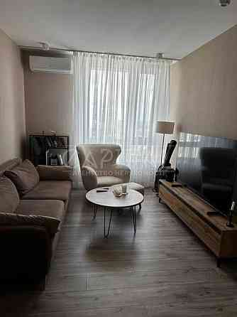 Продаж квартири, вул. Зарічна, ЖК Славутич, Дарницький р-н, Осокорки Киев