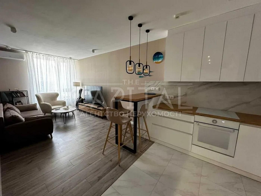 Продаж квартири, вул. Зарічна, ЖК Славутич, Дарницький р-н, Осокорки Киев - изображение 1