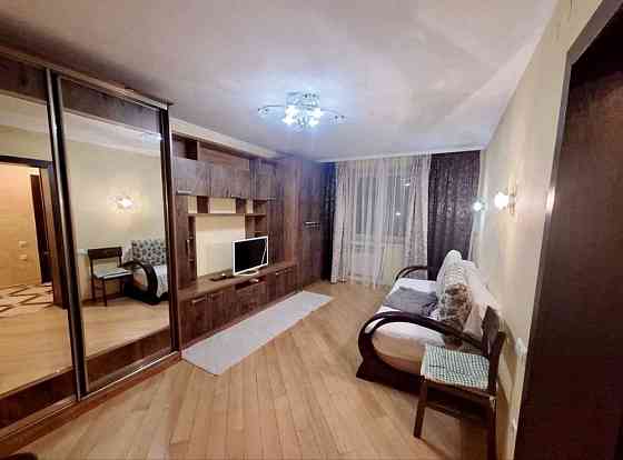 Здам 1 кімнатну З РЕМОНТОМ! ЕНТУЗІАСТІВ (р-н кінцевої 5рки), ВІЛЬНА! Черновцы