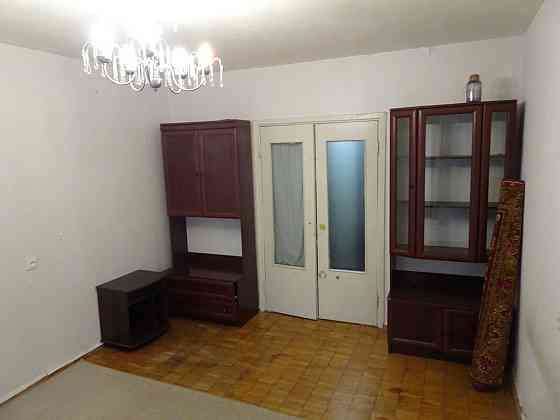 Бальзака, 2к хорошая квартира, Троещина, метро Почайна Киев