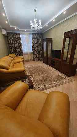 Печерськ, Французький квартал, Саперне поле 12 Киев