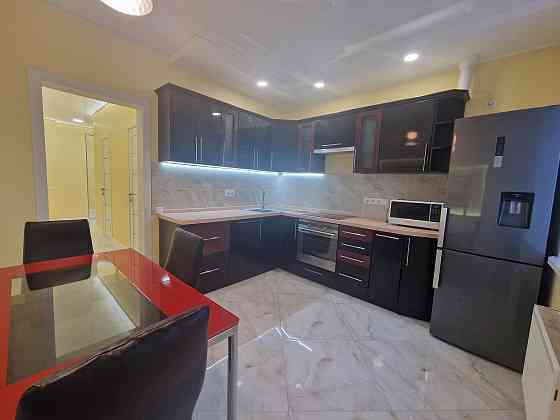 ВІД ВЛАСНИКА, двухкімнатна квартира. Харківське шосе 152 Київ