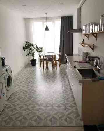 Трехкомнатная с ремонтом 84 метра. Новый комплекс Одеса