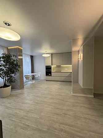 Неймовірна двокімнатна квартира з дорогим ремонтом! Центральний парк! Ірпінь