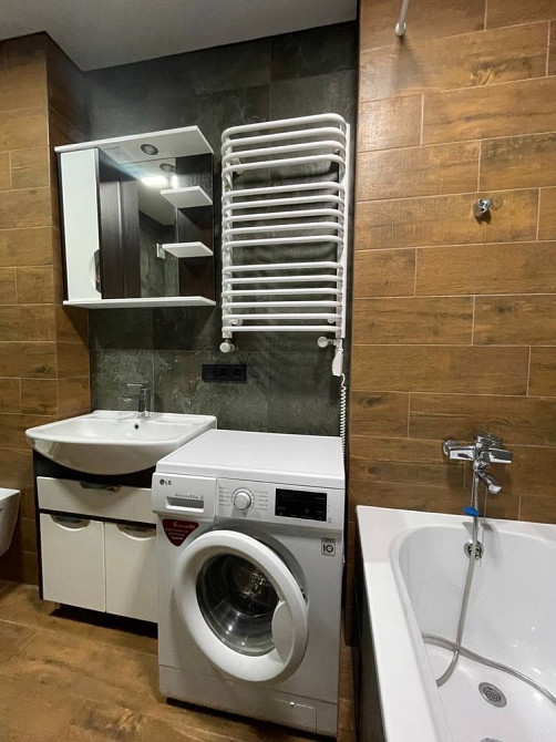 СТОМЕТРІВКА! 2-кімнатна ,Центр ,Ратуша ,Бастіон Ивано-Франковск - изображение 6