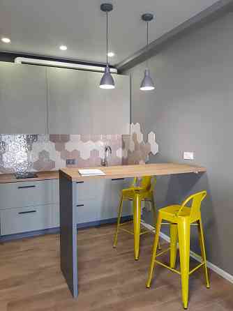 Продам З окремою спальною зоною ЖК Нова Англія/Новая Англия 8хв метро Киев