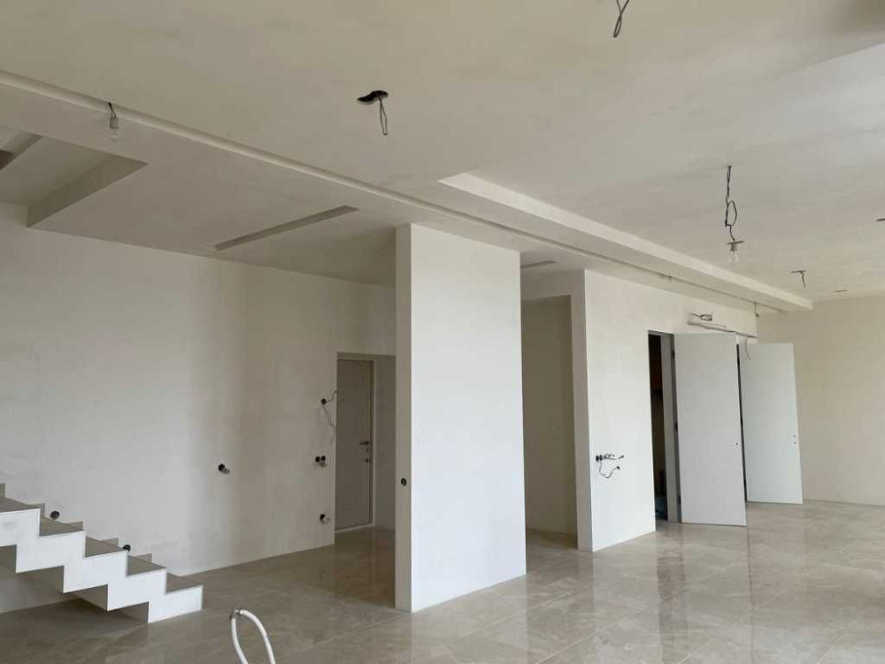 Продаж 4-х кім. дворівневої квартира з  терасою в центрі міста! 20730 Полтава - изображение 1