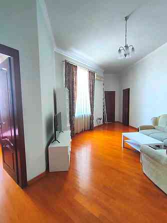 Центр. Супервидова 3-кімн. простора квартира. Майдан Незалежності Киев