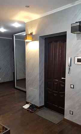 ЖК "Голосеево", ул. Голосеевская 13-Б. Рядом 2 станции метро 5 минут. Київ