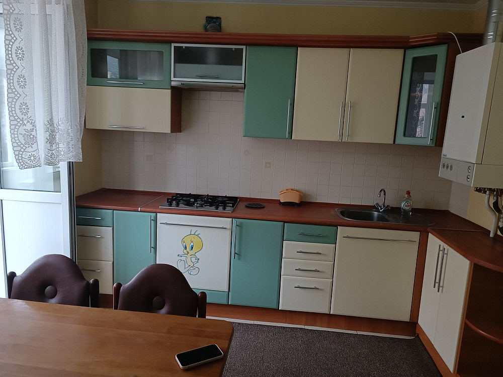 Здається 2 к квартира в центрі  по вул. Героїв Маріуполя, філармонія Давидківці - зображення 2