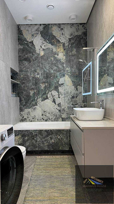 2-кімн. дизайнерська квартира в центрі Черновцы - изображение 8