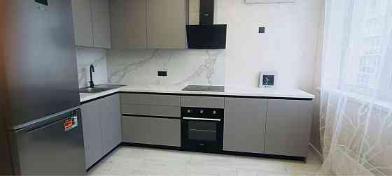 Перша здача сучасноі квартири на Заболотного 15В Киев