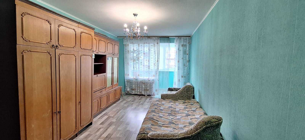 Здаю 1 кім. вул. Мілютенка 11 метро Черніговське 15  хвил . пішки Киев - изображение 2