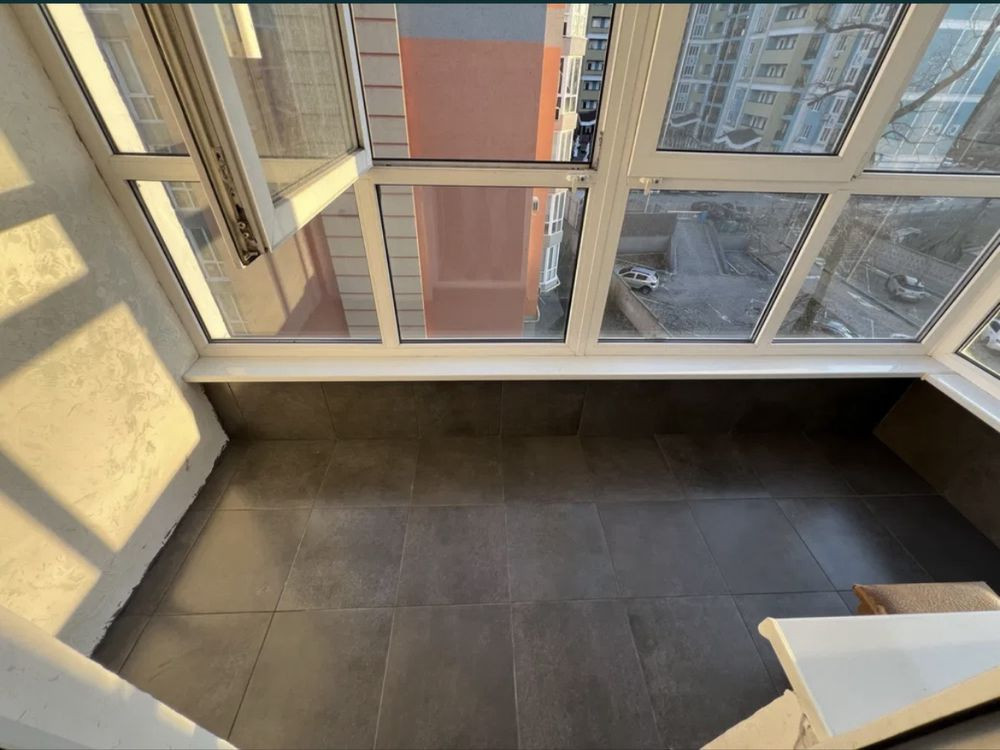 Центр міста! Квартира з ремонтом, мінімальне оформлення! Ірпінь - зображення 4