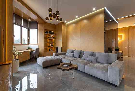 Продам 3кв. центр, ул. Володарского, нагорный, клубный дом. Дніпро