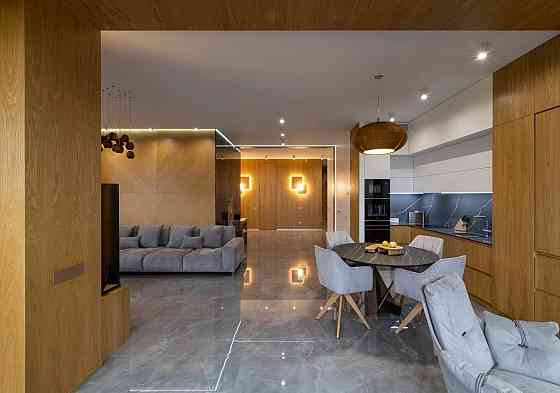 Продам 3кв. центр, ул. Володарского, нагорный, клубный дом. Дніпро