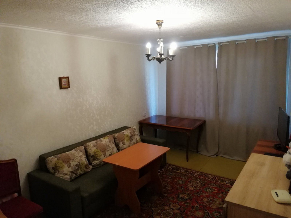 Продам 2х кімнатну в районі 4 міськ.лікарні ( Космонавтов) Кривой Рог - изображение 2