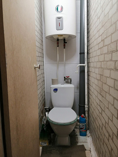 Продам 2х кімнатну в районі 4 міськ.лікарні ( Космонавтов) Кривой Рог - изображение 5