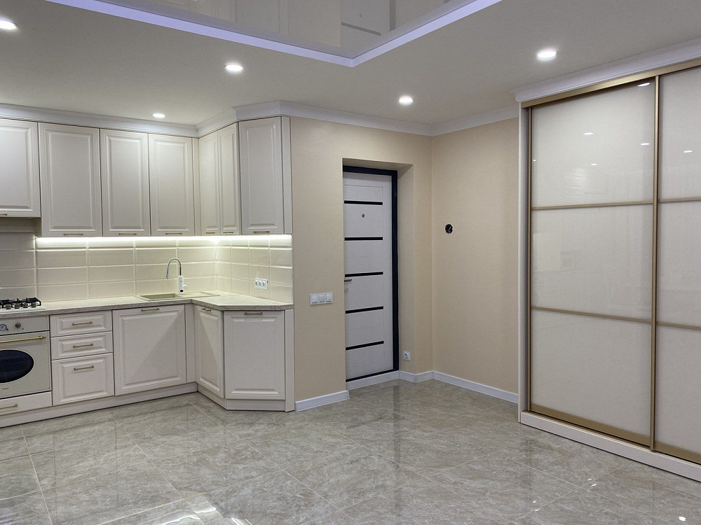 Трикімнатна квартира в центрі міста Шостка - изображение 3