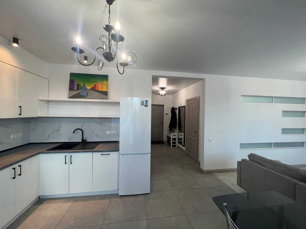 Продаж просторої євро-двокімнатної квартири Подільський район. Киев - изображение 3