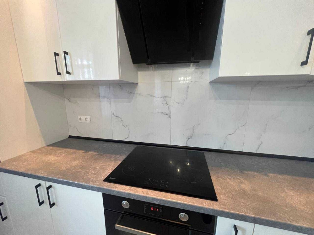 Продаж просторої євро-двокімнатної квартири Подільський район. Киев - изображение 4