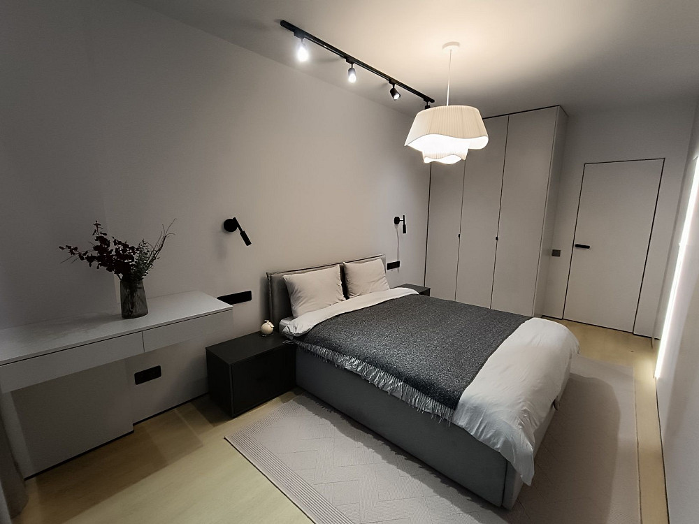 Простора 1но кімнатна в центрі міста ЖК Фемелі Плаза Івано-Франківськ - зображення 6