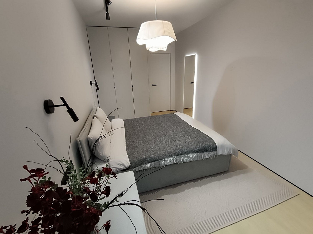 Простора 1но кімнатна в центрі міста ЖК Фемелі Плаза Івано-Франківськ - зображення 7