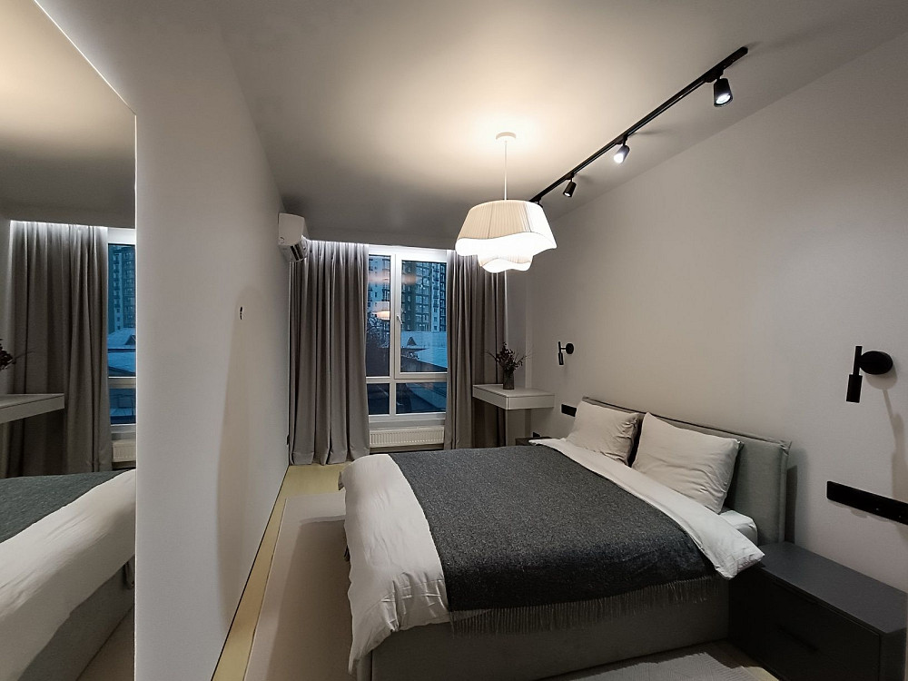 Простора 1но кімнатна в центрі міста ЖК Фемелі Плаза Івано-Франківськ - зображення 5