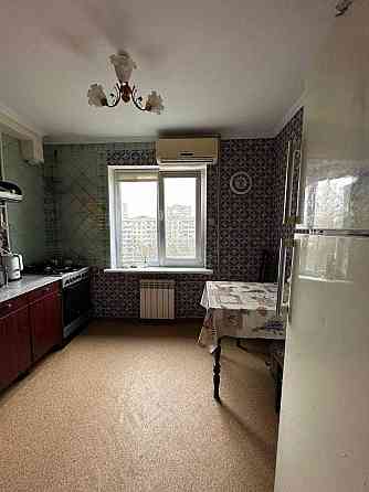 Продам 2-комн. квартиру на ул. Бочарова/Макдональдс Одесса