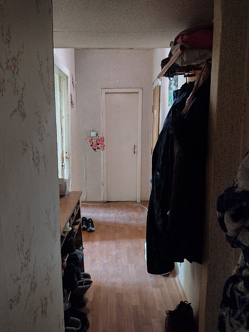 На  ЖД, від власника, 4-х кімнатна ,ізольовані, можна під хостел. Тор Черкаси - зображення 8