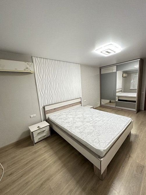 Продам 2х комнатную квартиру в районе Барнаульской Кам`янське (Нікопольський р-н) - зображення 2