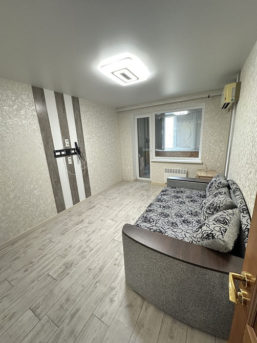 Продам 2х комнатную квартиру в районе Барнаульской Кам`янське (Нікопольський р-н) - зображення 1