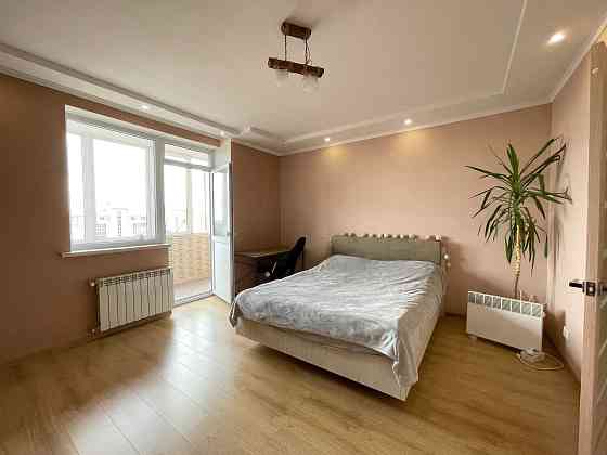 Продаж 2-во кім. квартири в новобудові з ремонтом, вул. Величковського Львів