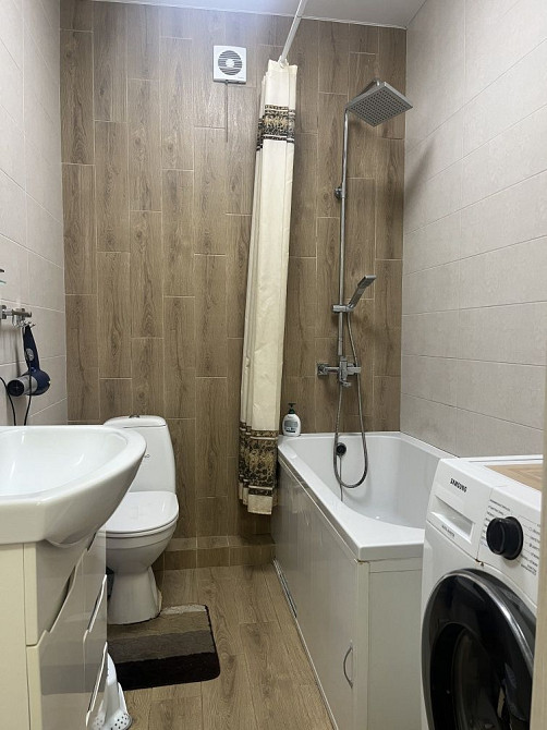 Простора квартира з ремонтом та меблями. ВИГІДНА ПРОПОЗИЦІЯ!! Буча - зображення 3